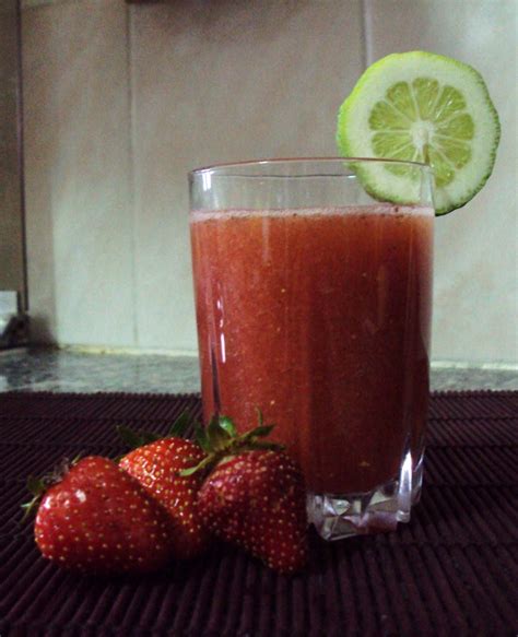 Nárwen s Cuisine Sabores do Mundo Caipiroska de Morango