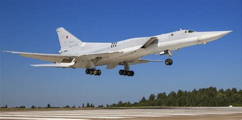 Tu-22M3 strategic bomber crashes in Russia | Censor.NET