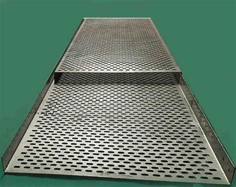 Stainless Steel Galvanized Coating 50mm SSS Perforated Cable Tray Size