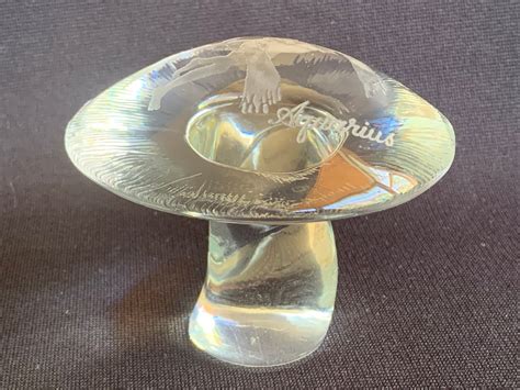 Viking Art Glass MCM Zodiac Aquarius Mushroom Or Toadstool Paperweight