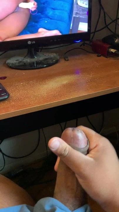 Watching Porn And Shootin English Gay In English Porn XHamster