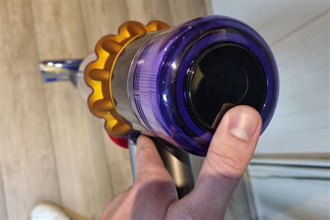 Dyson lässt sich nicht mehr einschalten auch nach dem Aufladen