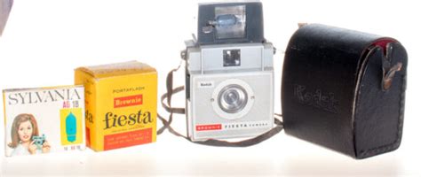 Kodak Brownie Fiesta Camara Flashvintage