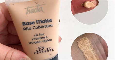 Estação Lilás Resenha Base Matte Tracta Alta Cobertura Cor 02