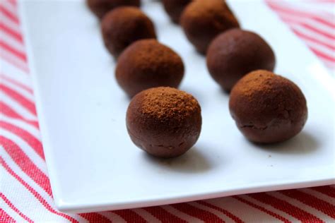 Receta de trufas de chocolate deliciosa y facilísima Hispana Global