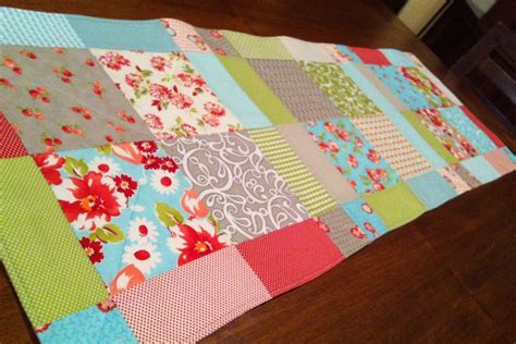 The Peony Teacup Tutorial Easy Disappearing Patch Table Runner