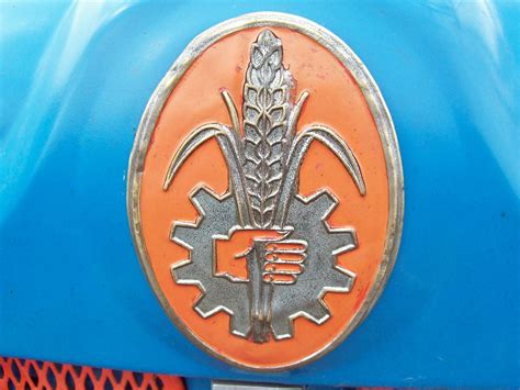 137 Fordson Tractor Badge Fordson Tractor Badge From A For Flickr