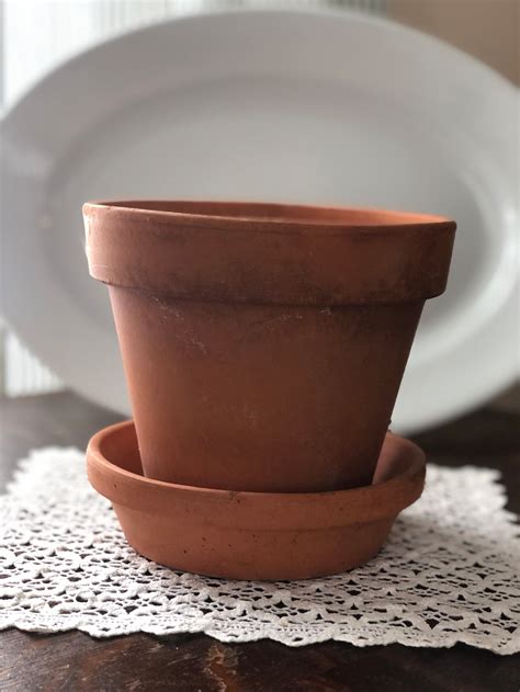 Vintage Terracotta Flower Pot With Saucer Terracotta Planter Etsy