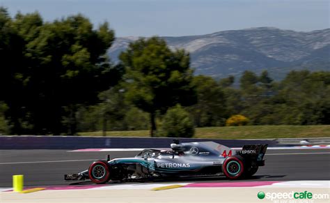 Hamilton Records 75th F1 Pole Position