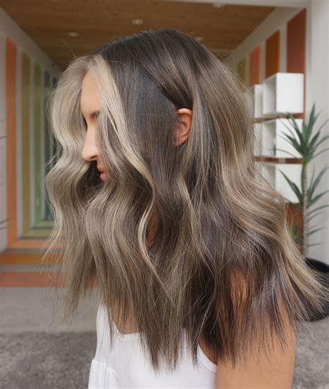 The money pieces hair trend that celebrities are suddenly wearing 11