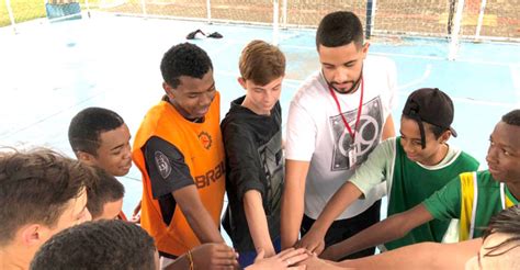 Equipe De Futsal Da Pra A Ceu Na Grande Santa Luzia Se Prepara Para