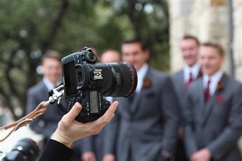 How To Become A Wedding Photographer Step By Step Guide Optics Mag