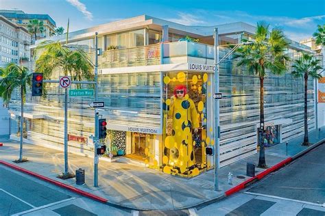 Louis Vuitton X Yayoi Kusama Window Display Rodeo Drive Beverley Hills