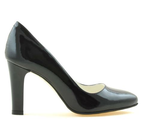 Women stylish, elegant shoes 1243 patent black. Natural leather.