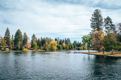 The Perfect Bend Oregon Hotel Stay For Vanlifers Smilkos Lens