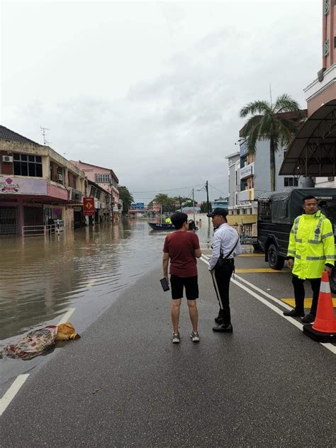 Death Toll From Floods In Malaysia Rises To 3 Iha News