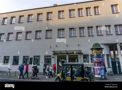 Schindlers Factory Museum Hi Res Stock Photography And Images Alamy