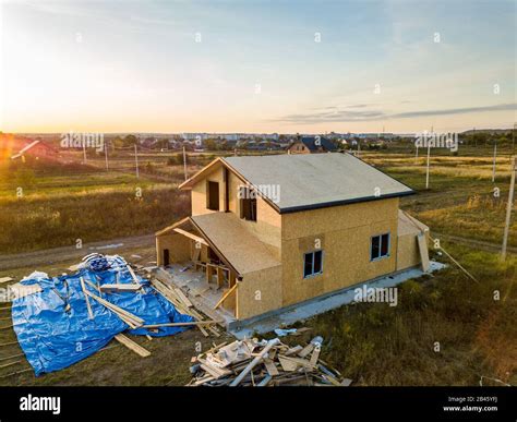 Construcci N De Una Nueva Y Moderna Casa Modular Las Paredes Hechas De