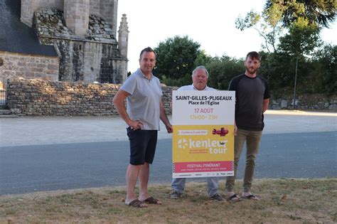 Le Kenleur Tour Fait Escale Saint Gilles Pligeaux Pr S De Guingamp