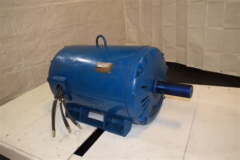 300 HP 1800 RPM Lincoln Electric Motor ODP 460 Volts For Sale