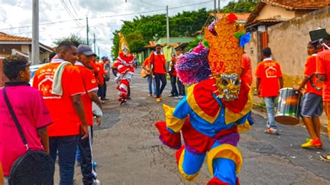 FOLIA DE REIS DE GUAXUPÉ Estrela Guia do Mateus Chegando no almoço