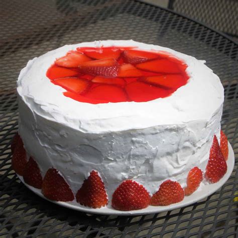 Strawberry Danish Cake - Bush Cooking