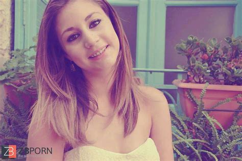 My Facebook Acquaintance Estelle For Jizz Target ZB Porn