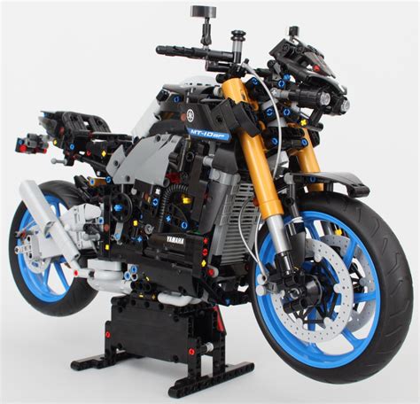 Revisão LEGO Technic 42159 Yamaha MT 10 SP