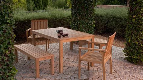 How To Protect Outdoor Wood Furniture From Elements Storables