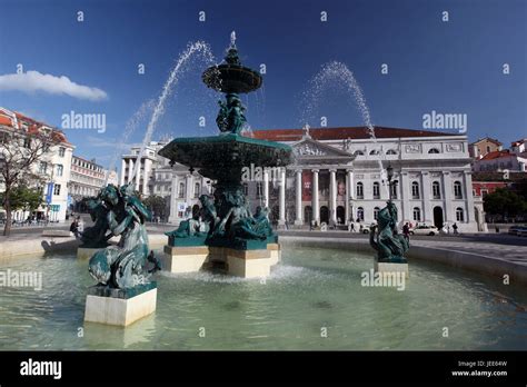 City Centre Square Hi Res Stock Photography And Images Alamy