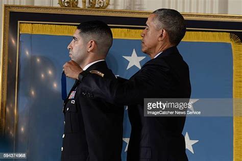 Obama Awards Medal Of Honor To Retired U S Army Captain Florent A Groberg Photos And Premium