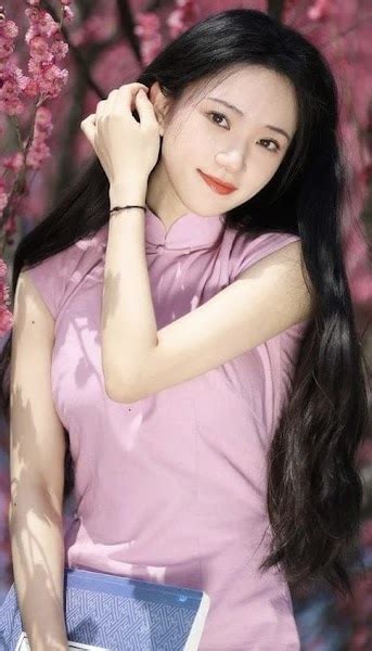 Very Sexy Asian Babes Image1 1 Porn Pic