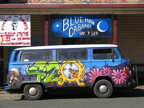 Vision Walks | Hippy Trail Hinterland Tour - Byron Visitor Centre