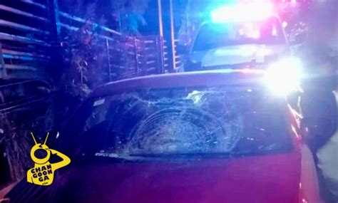 Morelia Chavo Se Avienta De Puente En Av Camelinas Y Cae Sobre Auto