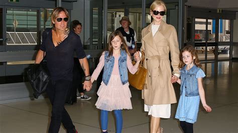 Nicole Kidman Has a Glamorous Approach to Airport Style | Vanity Fair