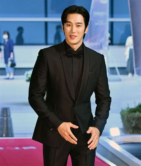 Buil Film Awards Ahn Bo Hyun Black Suit | Boss Jackets