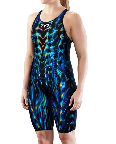 TYR Women's Technical Swimsuits – TYR Philippines