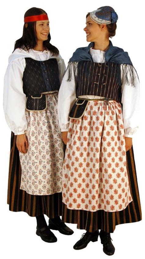 Suomalaiset Kansallispuvut Traditional Outfits Folk Dresses Finland