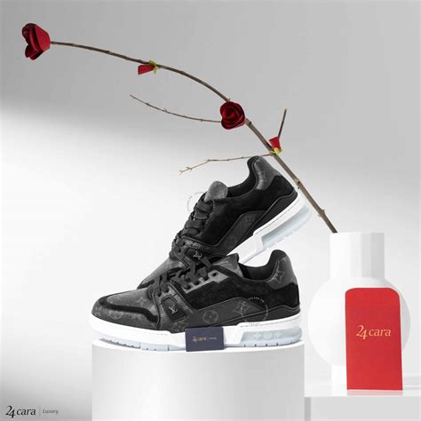 LOUIS VUITTON TRAINER SNEAKER