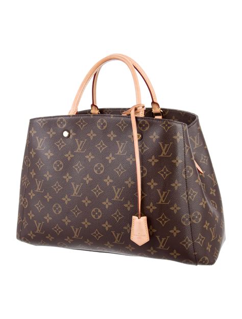 Louis Vuitton Monogram Montaigne Gm Handbags Lou The Realreal