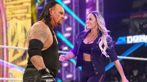 Undertaker Vs Trish Stratus Match Youtube