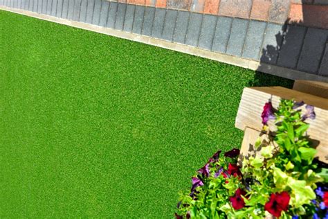 5 Steps To Install Artificial Grass Over Concrete With Glue Agr