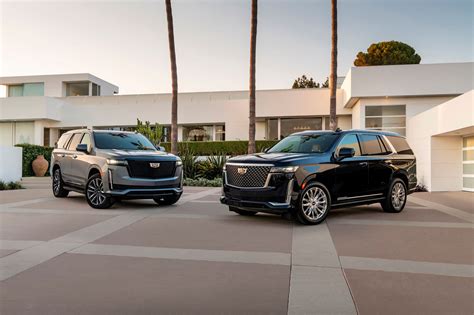 The 2022 Cadillac Escalade Loses 2 Color Options but Adds 3 New Ones