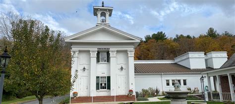 Woodbury Public Library