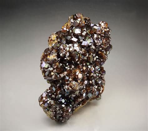 Quebul Fine Minerals Iridescent Rainbow Garnet Var Andradite