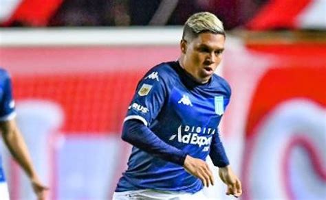 Video Así Fue El Debut De Juan Fernando Quintero Con Racing Bolavip