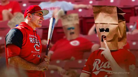 Reds' Joey Votto sides with frustrated Cincinnati fans