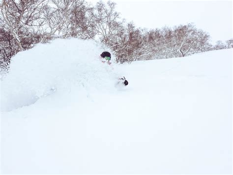 Insane Powder Skiing in Japan