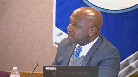 Kent parents petitioning for school superintendent to resign