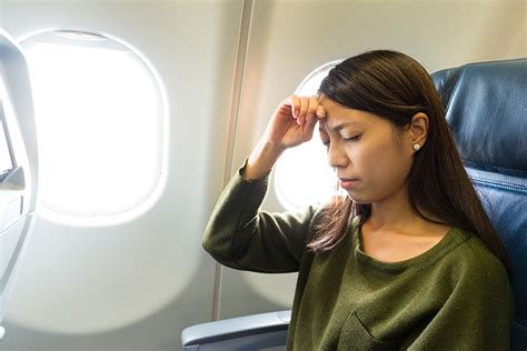 Entire Plane Laughs After Captain Masterfully Handles Rude Passenger